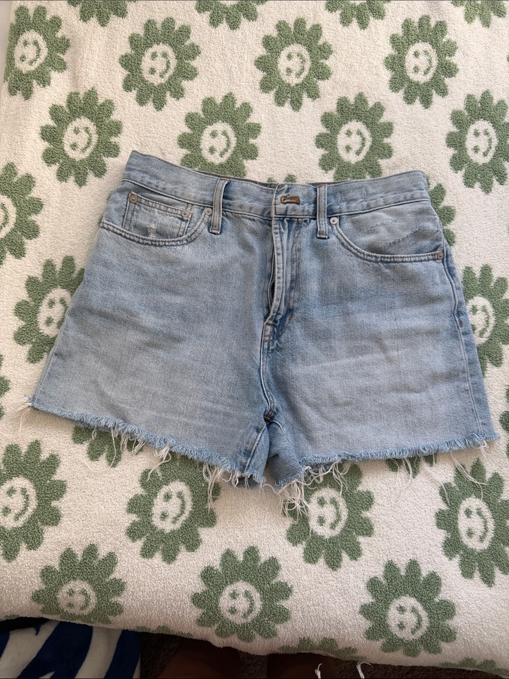Madewell Light Blue Frayed-Hem Denim Shorts